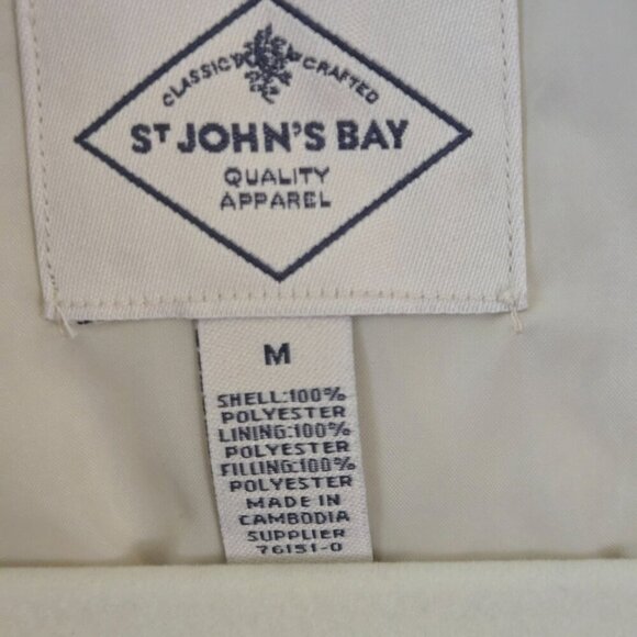 St. John's Bay NWT Plaid Autumnal Puffer Vest Size M - Picture 11 of 11